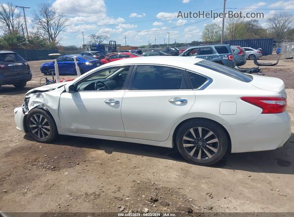 1N4AL3AP4HC266078 2017 NISSAN ALTIMA White სალონის 360-გრადუსიანი ხედი