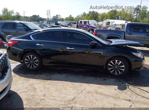 1N4AL3AP5HC178415 2017 NISSAN ALTIMA Black Widok wnętrza z tyłu