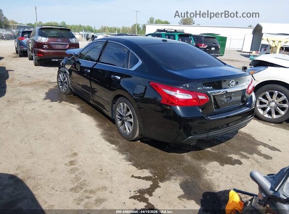 1N4AL3AP5HC178415 2017 NISSAN ALTIMA Black Tył lewy