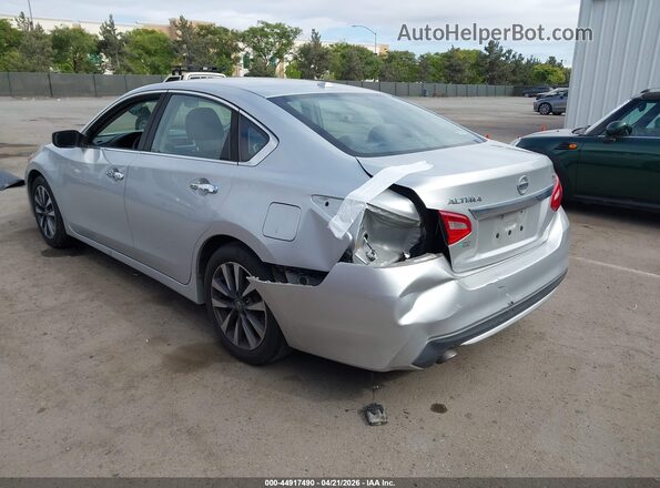 1N4AL3AP5HC185509 2017 NISSAN ALTIMA Silver Դիմացի տեսք