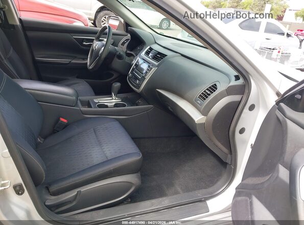1N4AL3AP5HC185509 2017 NISSAN ALTIMA Silver Սալոնի դիմացի տեսք