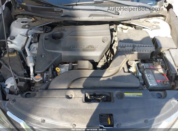 1N4AL3AP5HC257275 2017 NISSAN ALTIMA Silver 