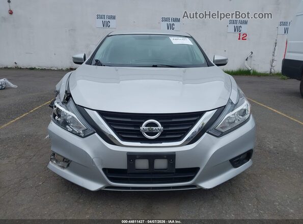1N4AL3AP5JC243379 2018 NISSAN ALTIMA Silver ხელსაწყოთა პანელის ხედი