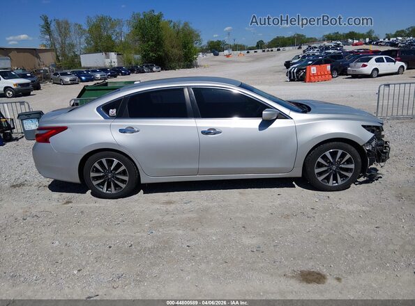 1N4AL3AP6HC286901 2017 NISSAN ALTIMA Silver 360 interior view