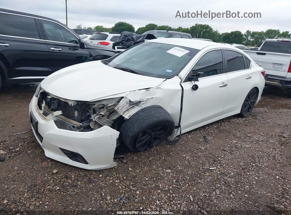 1N4AL3AP6HC493983 2017 NISSAN ALTIMA White წინა მარცხენა ხედი სამი მეოთხედიდან