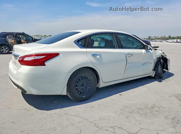 1N4AL3AP6HC498262 2017 NISSAN ALTIMA Белый Задняя правая четверть