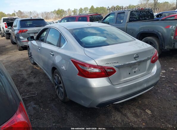 1N4AL3AP6JC154081 2018 NISSAN ALTIMA Silver Vista interior de 360 grados