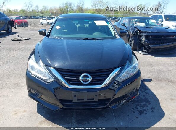 1N4AL3AP7HC249629 2017 NISSAN ALTIMA Black Widok zestawu wskaźników