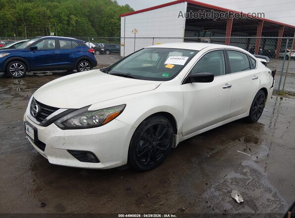 1N4AL3AP8HC288472 2017 NISSAN ALTIMA White 