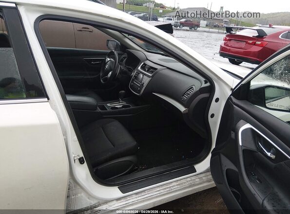 1N4AL3AP8HC288472 2017 NISSAN ALTIMA White 