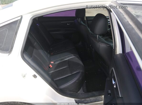 1N4AL3AP8JC144488 2018 NISSAN ALTIMA White VIN კოდის სტიკერის ხედი
