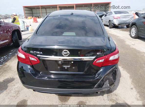 1N4AL3AP8JC153563 2018 NISSAN ALTIMA Black 