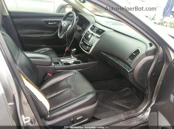 1N4AL3AP8JC174221 2018 NISSAN ALTIMA Gray Widok wnętrza z przodu