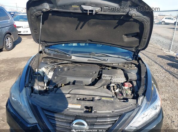 1N4AL3AP8JC257258 2018 NISSAN ALTIMA Black უკანა ხედი