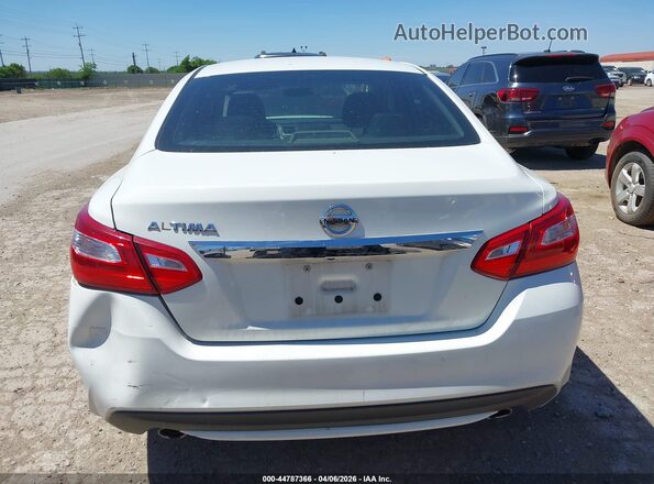1N4AL3AP9HC270448 2017 NISSAN ALTIMA White 
