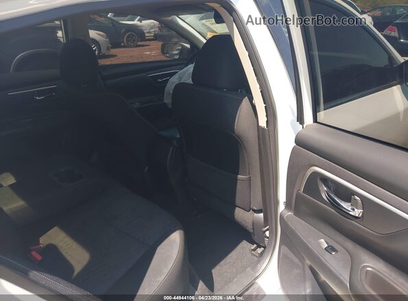 1N4AL3AP9JC241943 2018 NISSAN ALTIMA White 