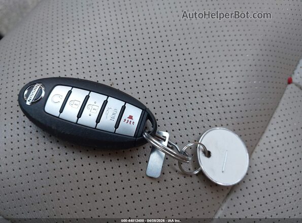 1N4AL3APXHC117464 2017 NISSAN ALTIMA Темно-бордовый Вид панели приборов