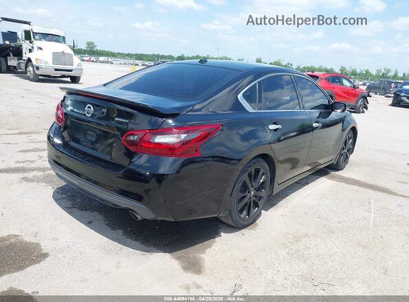 1N4AL3APXJC272800 2018 NISSAN ALTIMA Black Задня права чверть