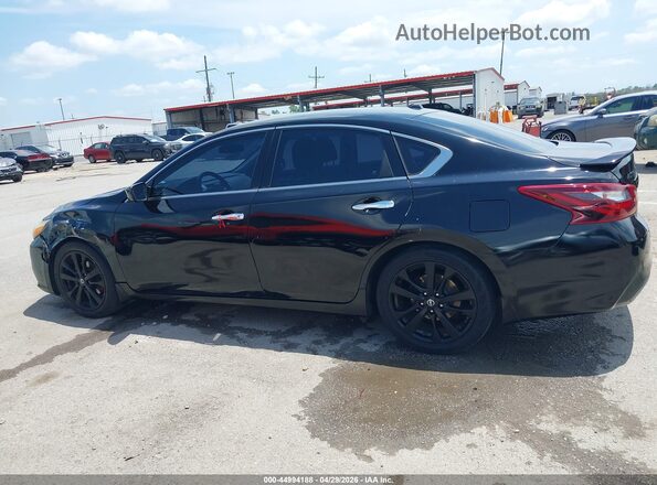1N4AL3APXJC272800 2018 NISSAN ALTIMA Black Панорамний вид салону 360°