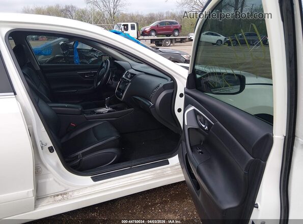 1N4AL3APXJC280024 2018 NISSAN ALTIMA White Vista interior delantera