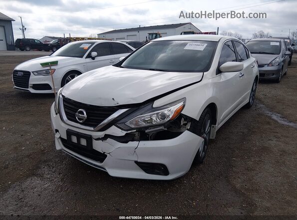 1N4AL3APXJC280024 2018 NISSAN ALTIMA White Vista tres cuartos delantera izquierda