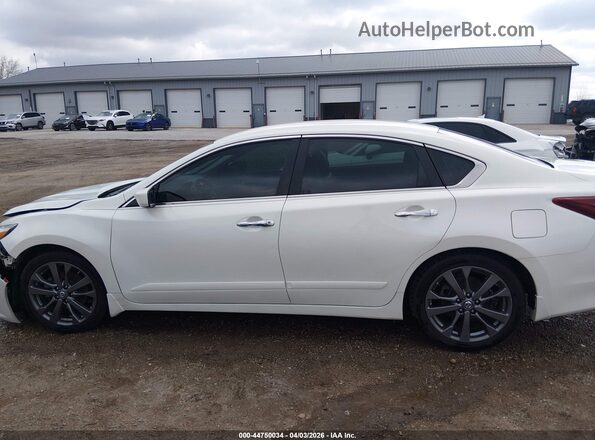 1N4AL3APXJC280024 2018 NISSAN ALTIMA White Vista interior de 360 grados