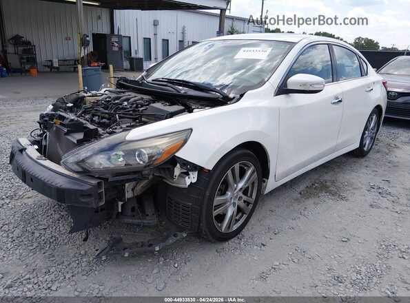 1N4BL3AP6HC206436 2017 NISSAN ALTIMA White Առջևի ձախ երեք քառորդ տեսարան
