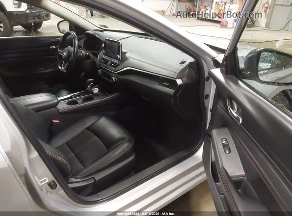 1N4BL4CV0LC182421 2020 NISSAN ALTIMA Silver Widok wnętrza z przodu