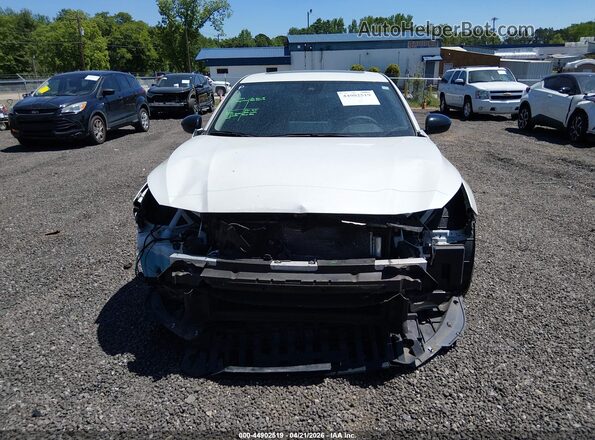 1N4BL4CV2RN353103 2024 NISSAN ALTIMA White Vista interior trasera