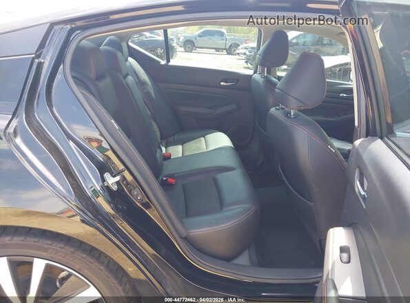 1N4BL4CV6LC229564 2020 NISSAN ALTIMA Black VIN կոդի պիտակի տեսք