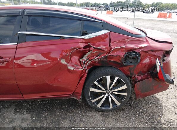 1N4BL4CV9KC182397 2019 NISSAN ALTIMA Red 