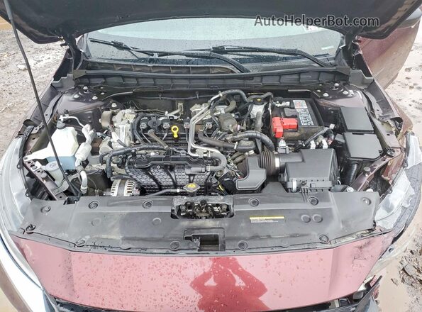 1N4BL4DV7RN310732 2024 NISSAN ALTIMA Burgundy Widok wnętrza z tyłu