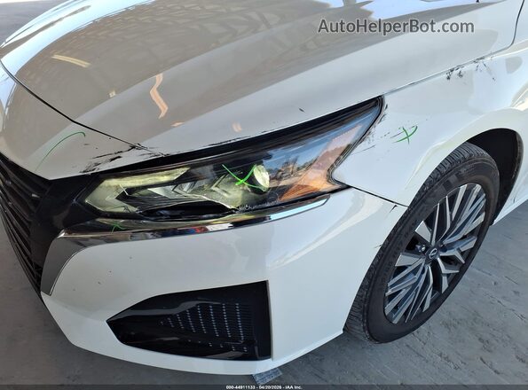 1N4BL4DWXSN384189 2025 NISSAN ALTIMA White Вид спереду