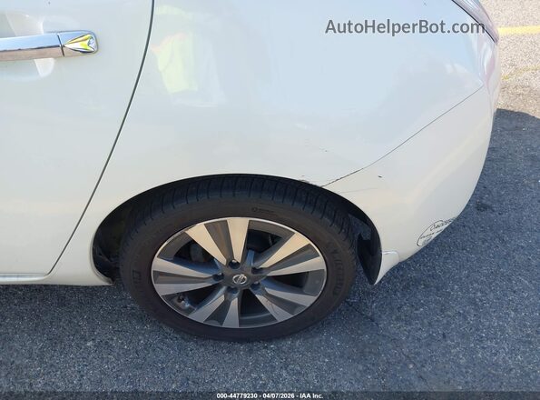 1N4BZ0CP7GC309633 2016 NISSAN LEAF White 