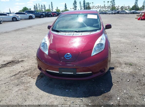1N4BZ0CP9HC308016 2017 NISSAN LEAF Maroon Rear interior view