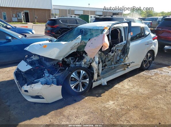 1N4BZ1CP4KC320359 2019 NISSAN LEAF White Przód lewy