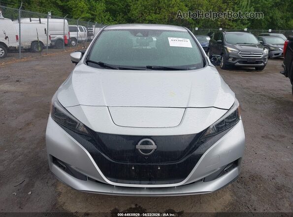 1N4CZ1CV5PC557971 2023 NISSAN LEAF Silver Вид щитка приладів