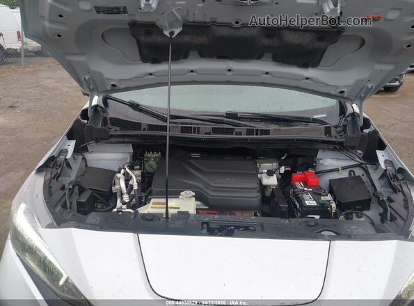 1N4CZ1CV5PC557971 2023 NISSAN LEAF Silver Вид ззаду