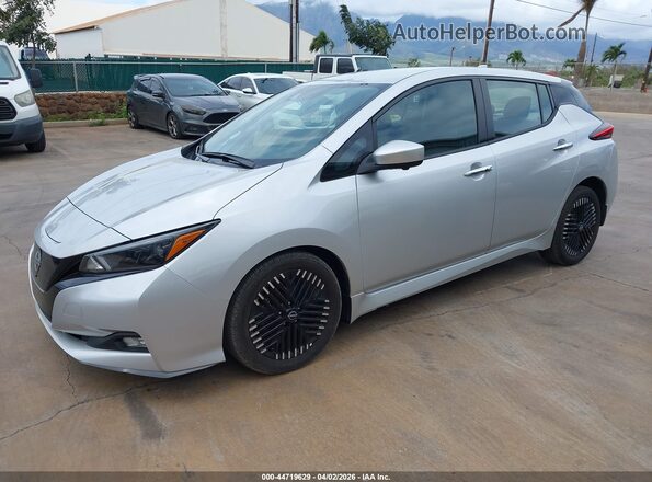 1N4CZ1CV7SC557611 2025 NISSAN LEAF Gray Front left