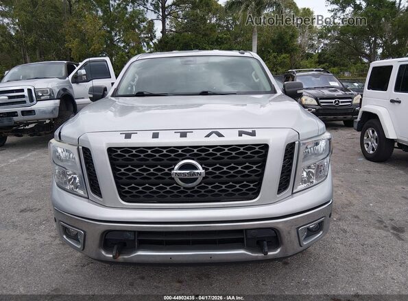 1N6AA1C69KN508509 2019 NISSAN TITAN Серебряный Вид щитка приборов