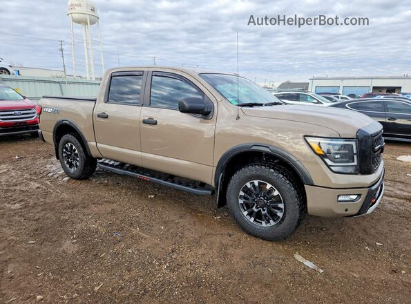 1N6AA1EDXMN532476 2021 NISSAN TITAN Brown Front right