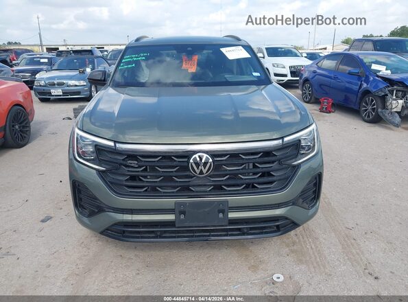 1V2AC2CA2TC210001 2026 VOLKSWAGEN ATLAS Green Rear interior view