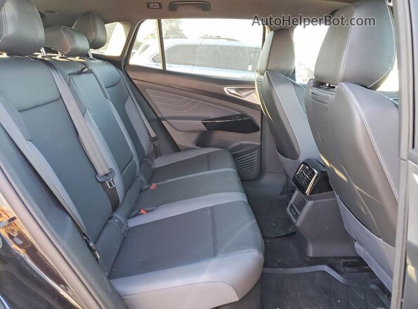 1V2FMPE80PC012906 2023 VOLKSWAGEN ID.4 Черный Вид задней части салона