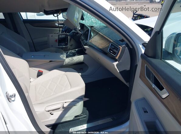 1V2HR2CA6SC570349 2025 VOLKSWAGEN ATLAS Белый Вид салона спереди