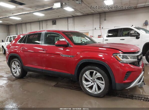 1V2ME2CA0LC210358 2020 VOLKSWAGEN ATLAS Красный Вид задней части салона
