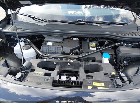 1V2VRPE82SC009754 2025 VOLKSWAGEN ID.4 Black Widok z tyłu