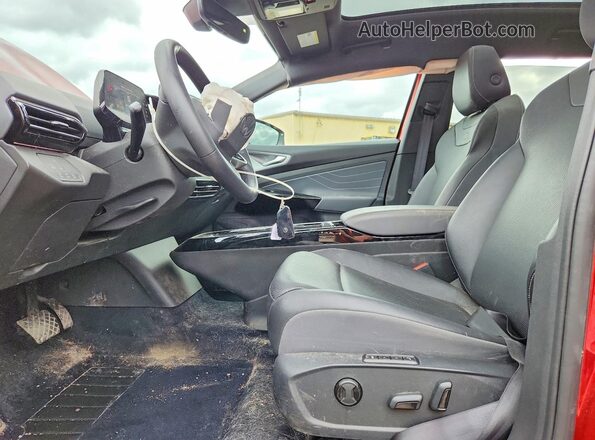 1V2WNPE80PC029671 2023 VOLKSWAGEN ID.4 Красный Вид салона спереди