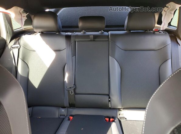1V2WSPE84RC024677 2024 VOLKSWAGEN ID.4 White Widok tylnych siedzeń