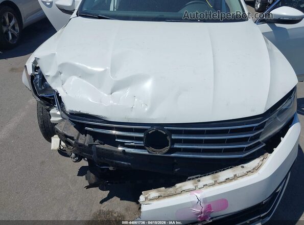1VWAS7A32GC026685 2016 VOLKSWAGEN PASSAT Белый 
