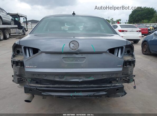 1VWDT7A3XHC048803 2017 VOLKSWAGEN PASSAT Gray Front view